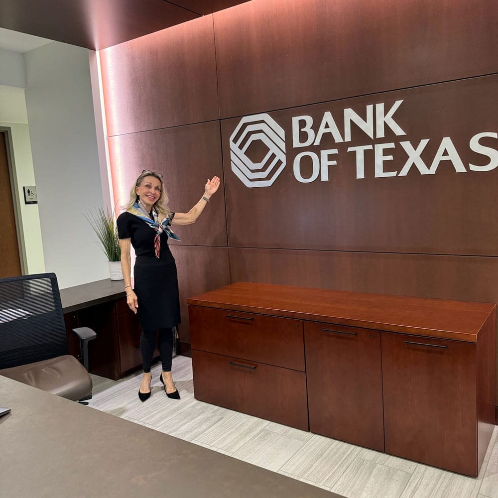 Business and Workplace Etiquette at the Bank of Texas